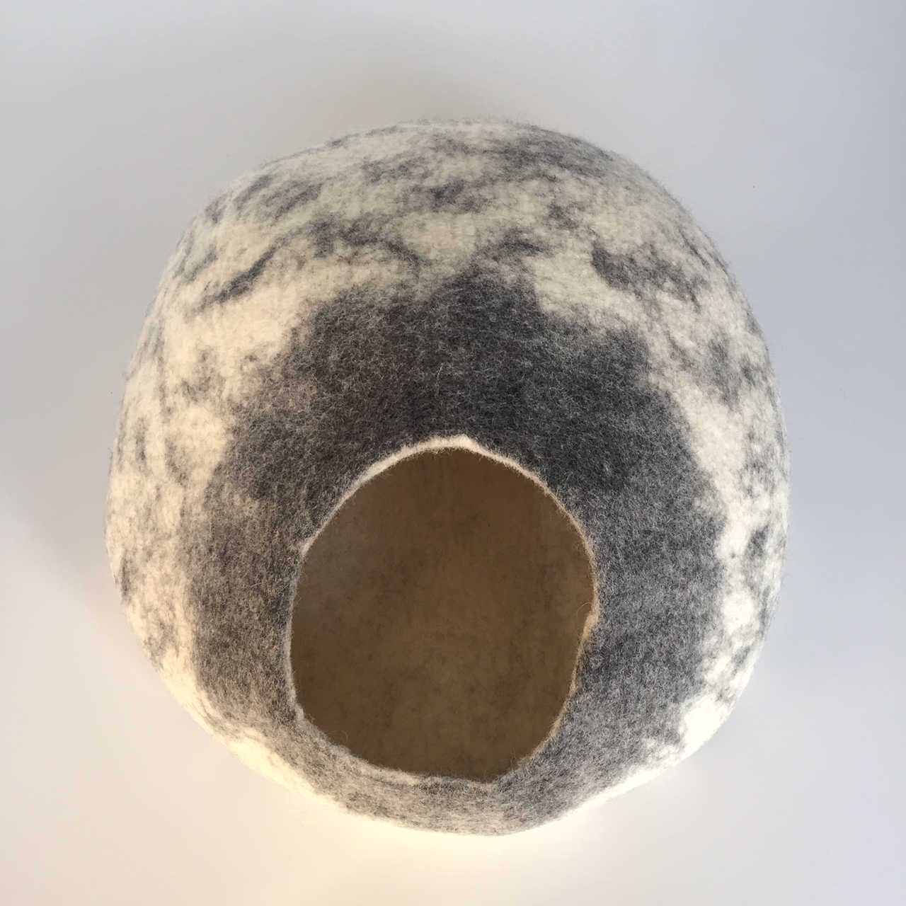 Cocon Pour Chat Bicolore