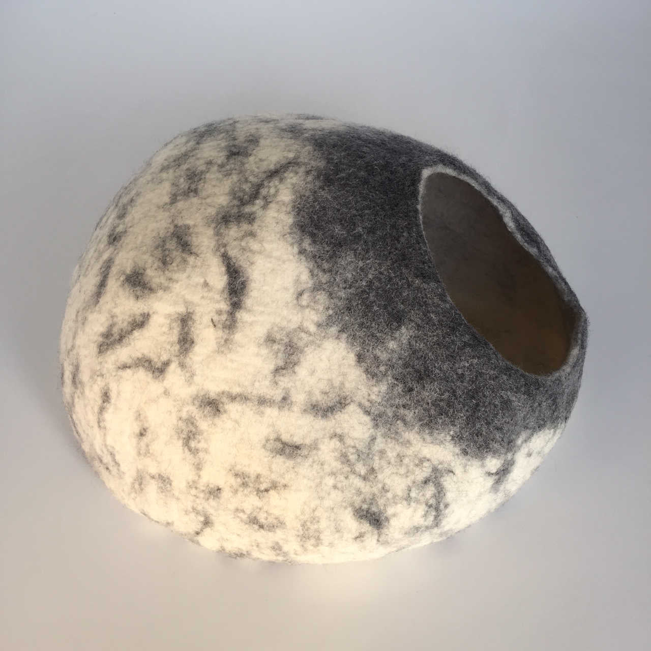 Cocon Pour Chat Bicolore